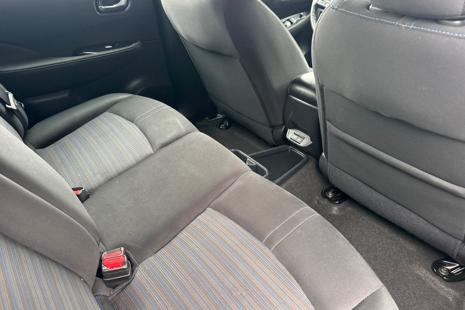 2025 Nissan Leaf SV Plus