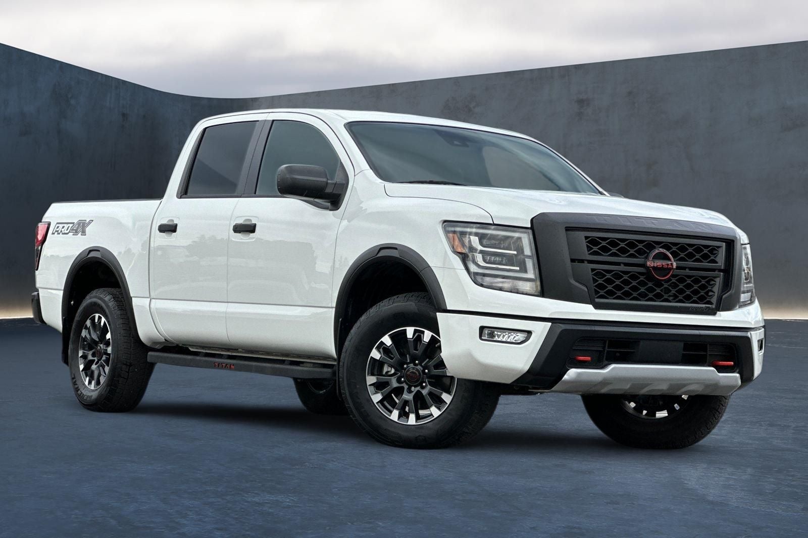 2024 Nissan Titan PRO-4X