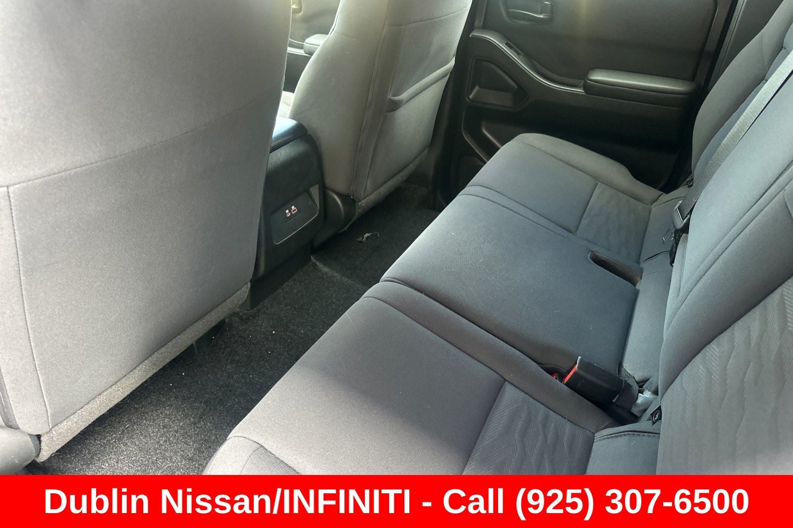 2022 Nissan Frontier S