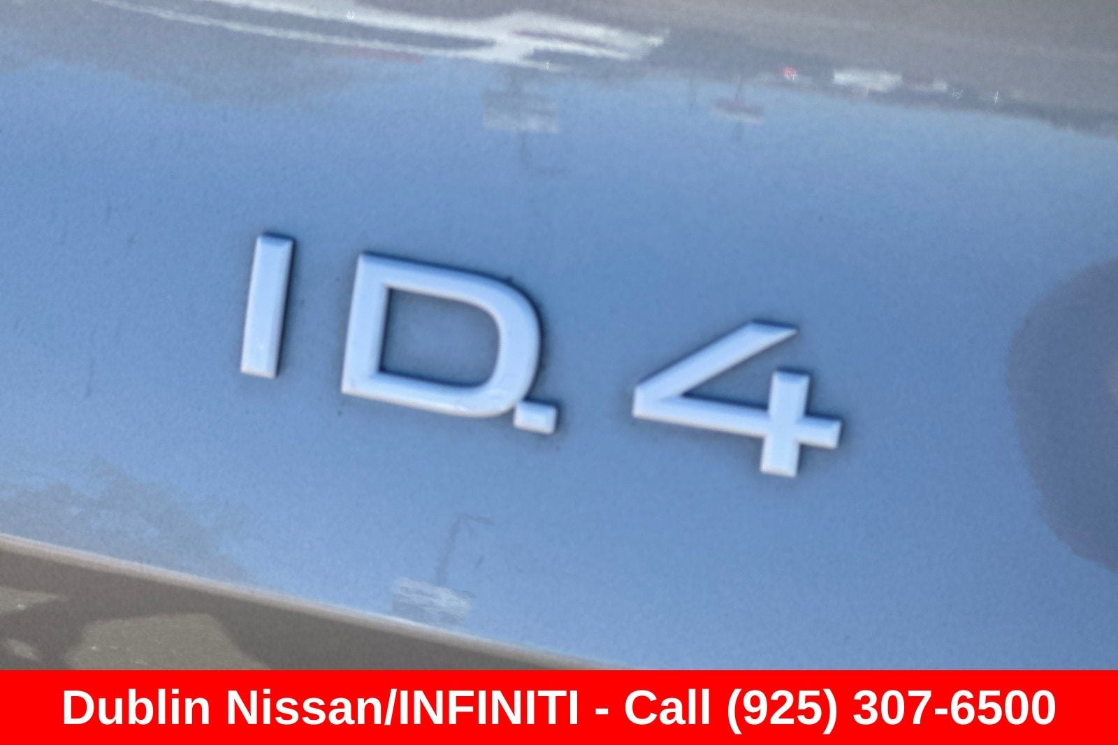 2023 Volkswagen ID.4 Pro