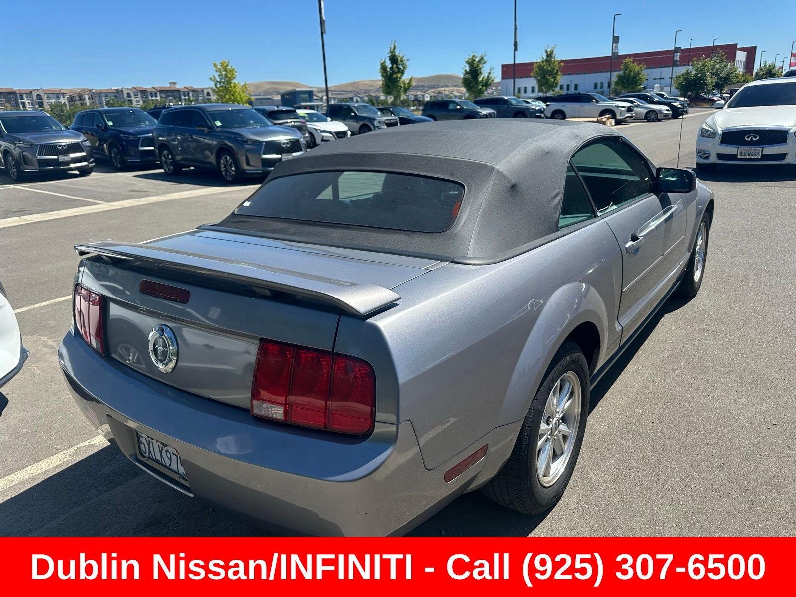 2006 Ford Mustang V6