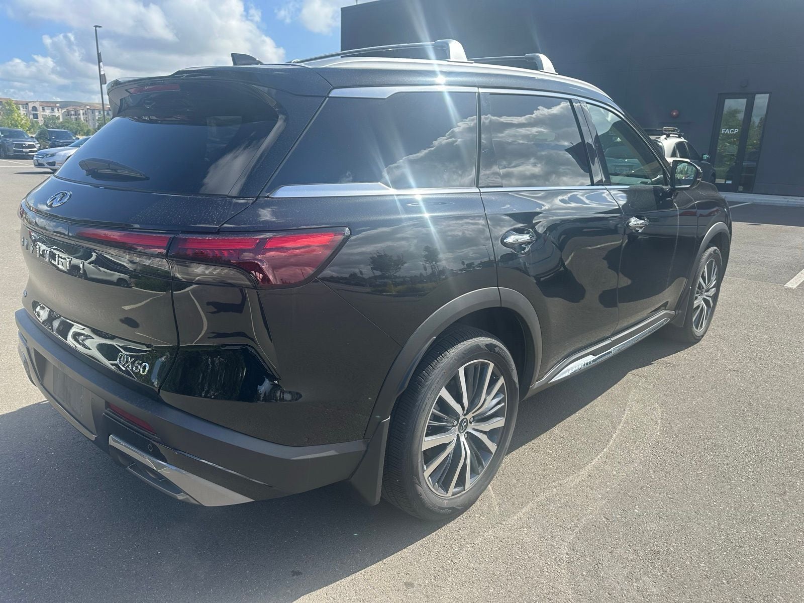 2025 INFINITI QX60 Sensory