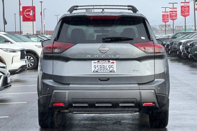 2024 Nissan Rogue SL