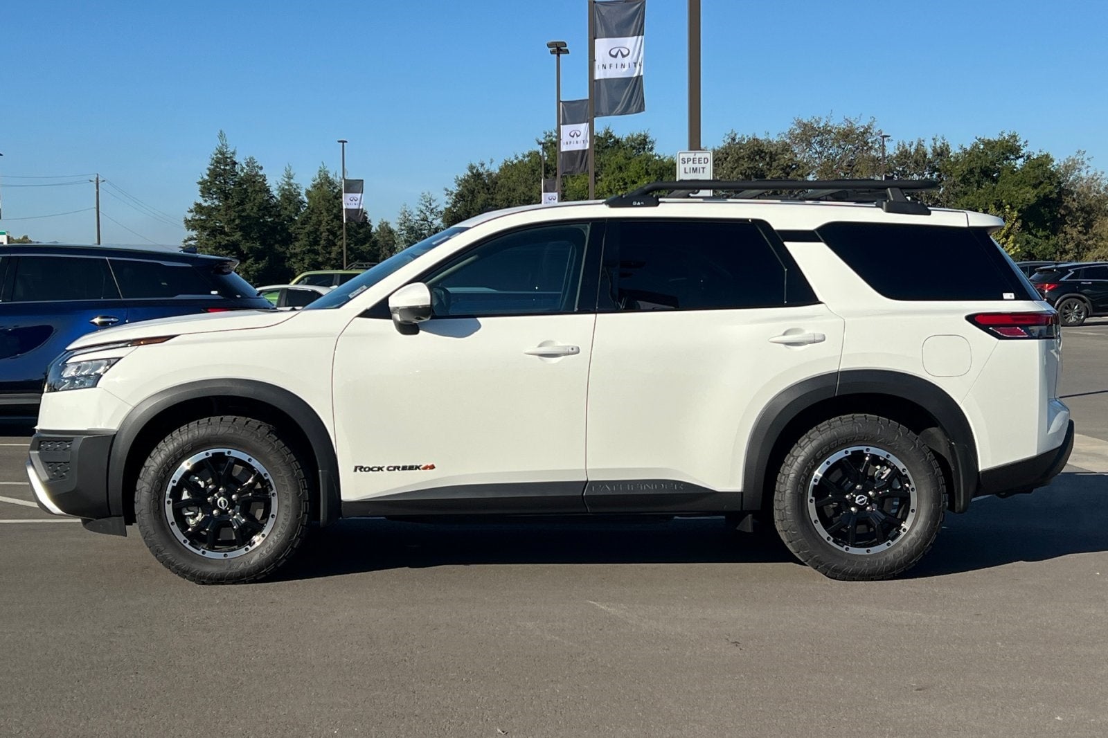 2025 Nissan Pathfinder Rock Creek