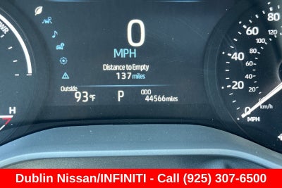 2025 Toyota Sienna XLE 8 Passenger