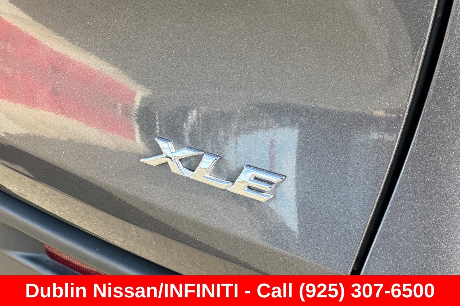 2025 Toyota Sienna XLE 8 Passenger
