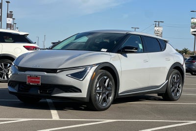 2025 Kia EV6 Light