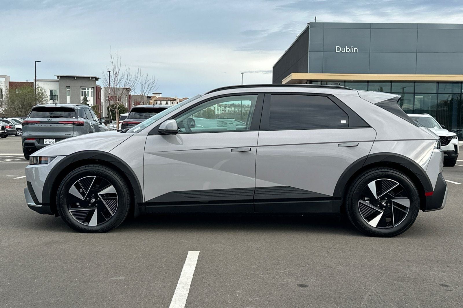 2025 Hyundai IONIQ 5 SEL