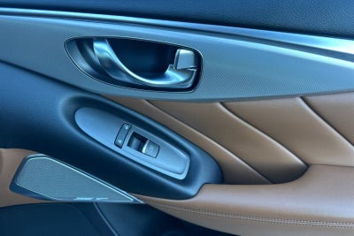 2023 INFINITI Q50 LUXE