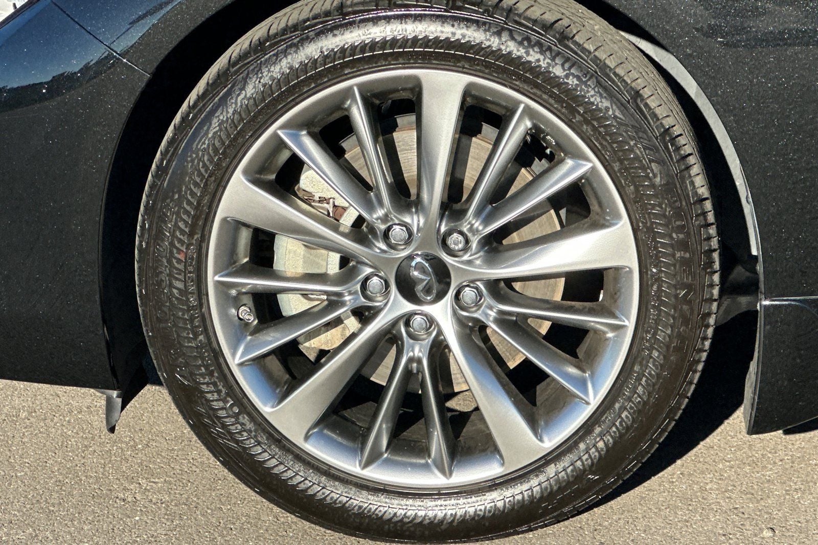 2023 INFINITI Q50 LUXE