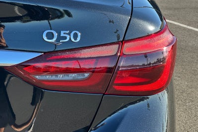 2023 INFINITI Q50 LUXE