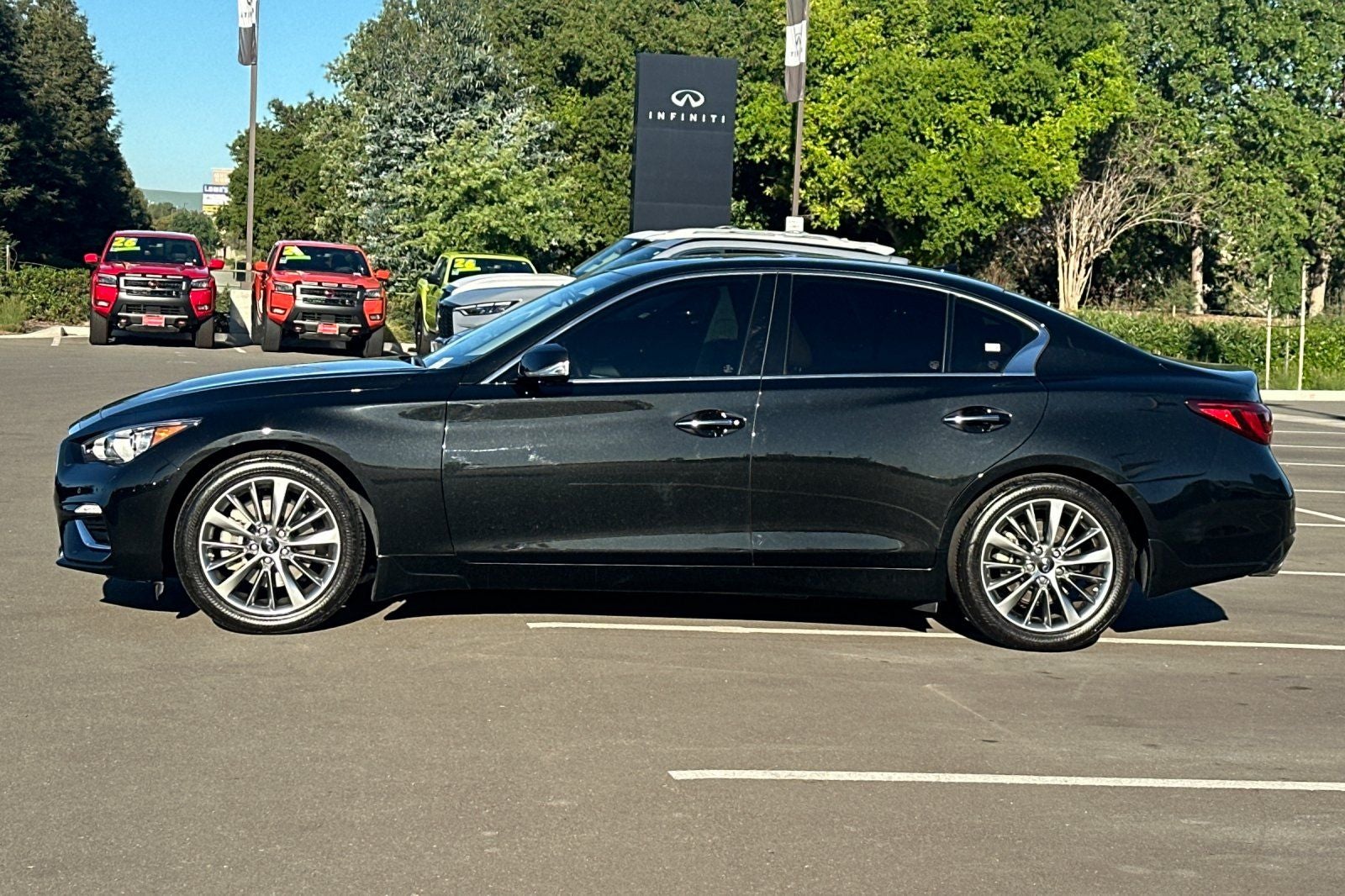 2023 INFINITI Q50 LUXE