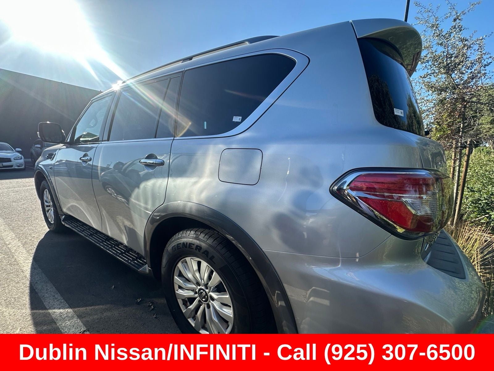 2020 Nissan Armada SV