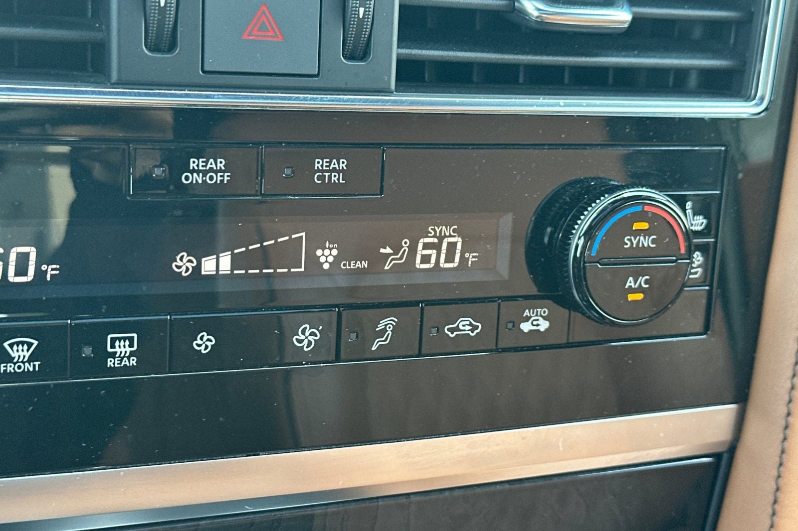 2023 INFINITI QX80 Sensory