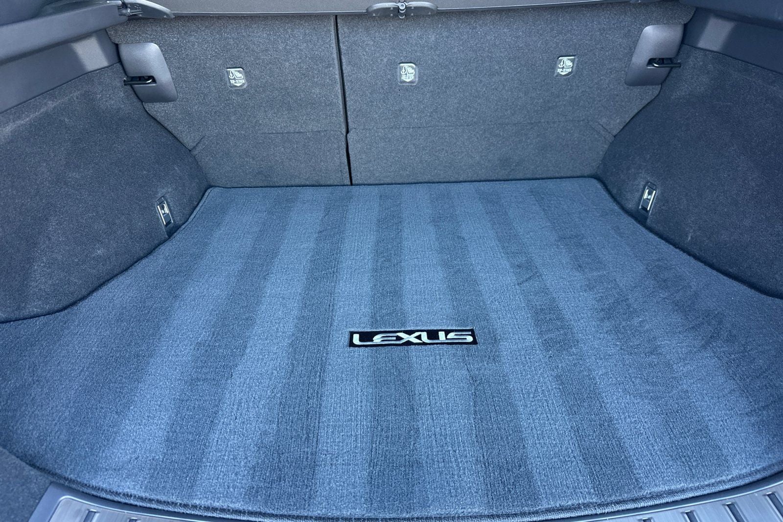 2023 Lexus RZ 450e Premium