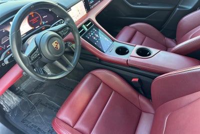 2023 Porsche Taycan Turbo