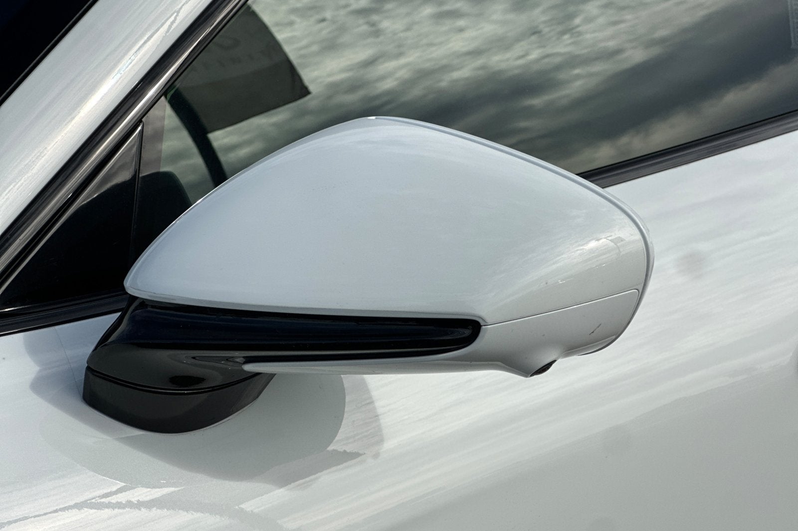 2023 Porsche Taycan Turbo