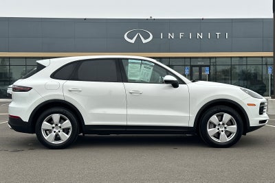 2023 Porsche Cayenne Platinum Edition