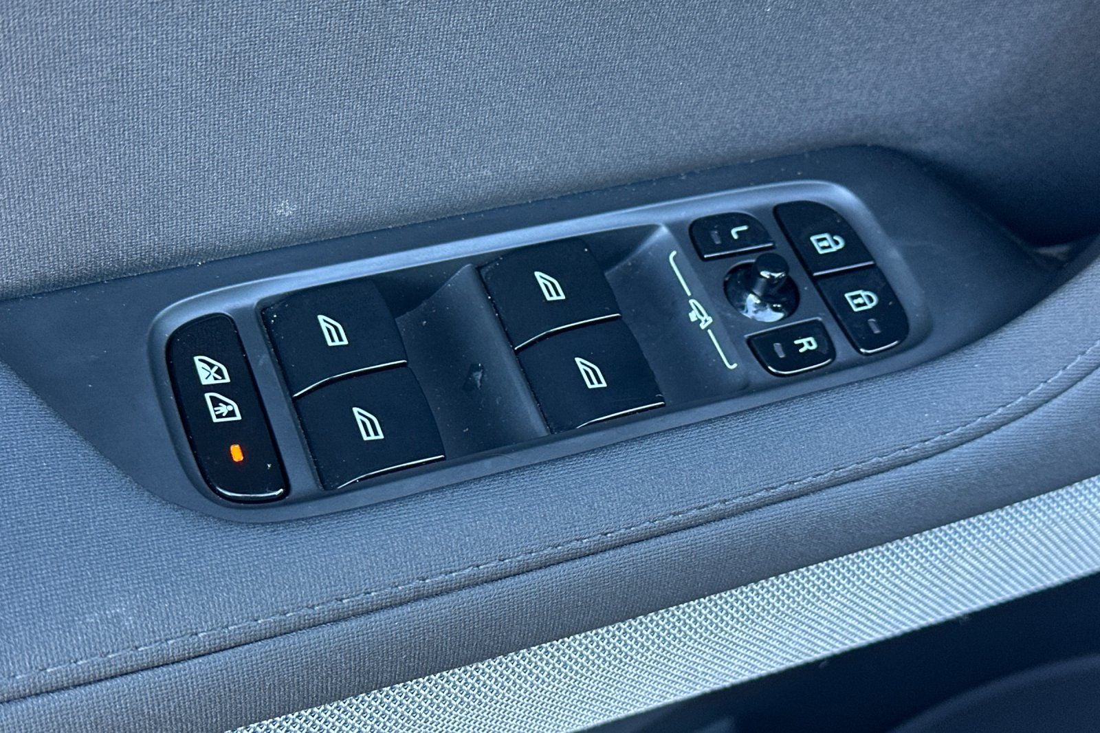 2023 Polestar 2 Long Range Dual Motor Performance